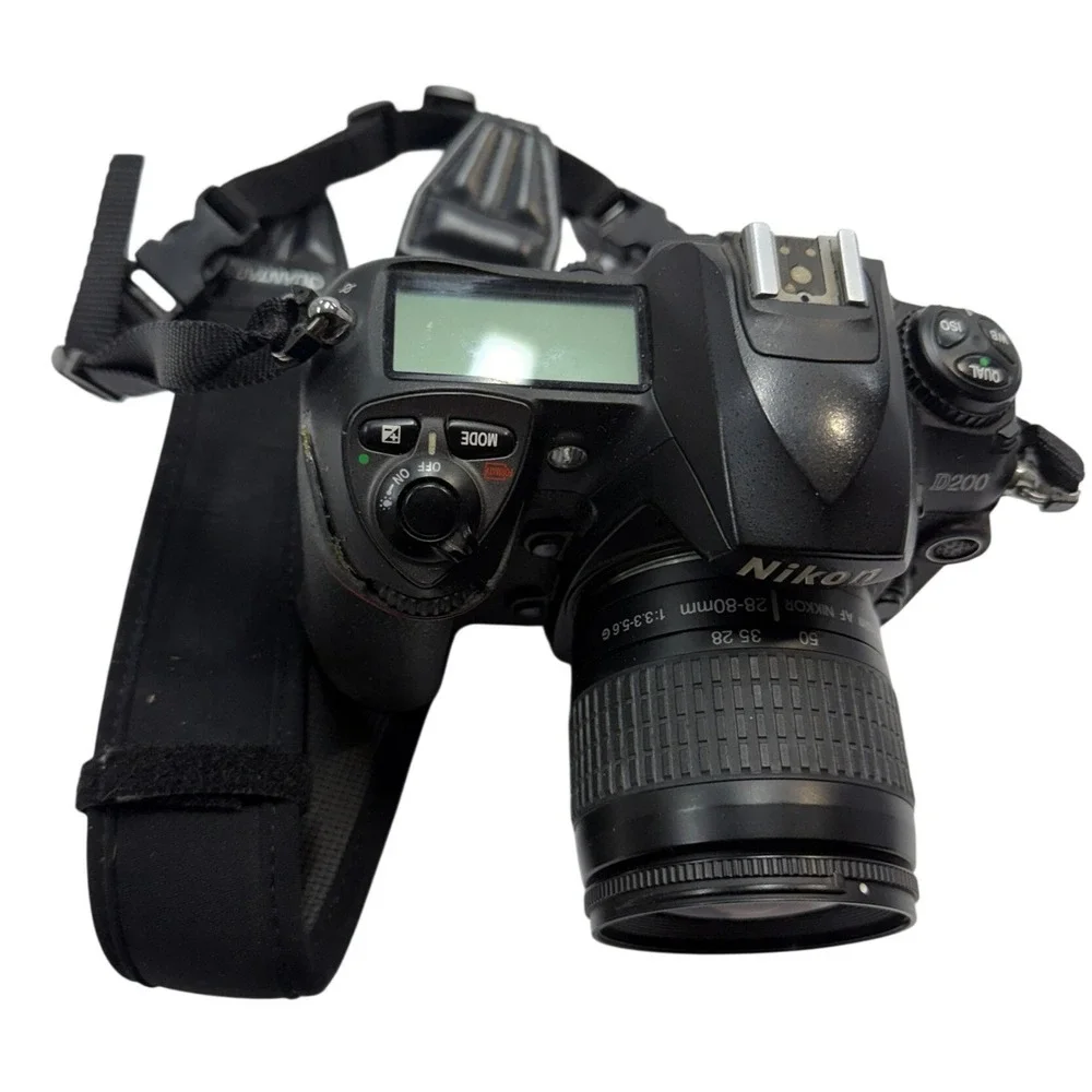 Nikon D200 Digital SLR Camera with AF Nikkor 28-80mm Lens Black DSLR